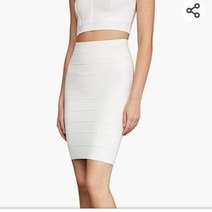 Bcbgmaxazria skirt